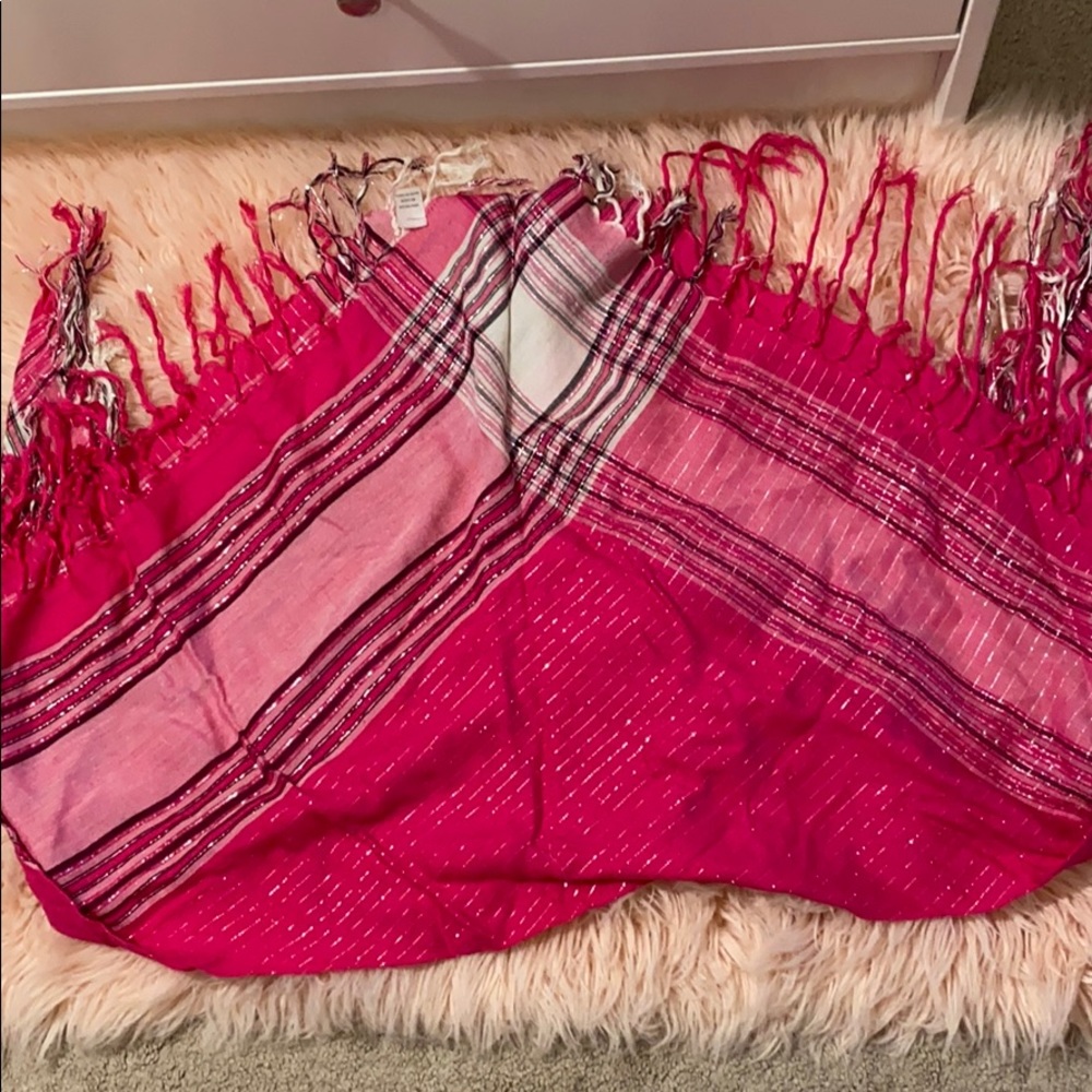 Scarf - Picture 3 of 3